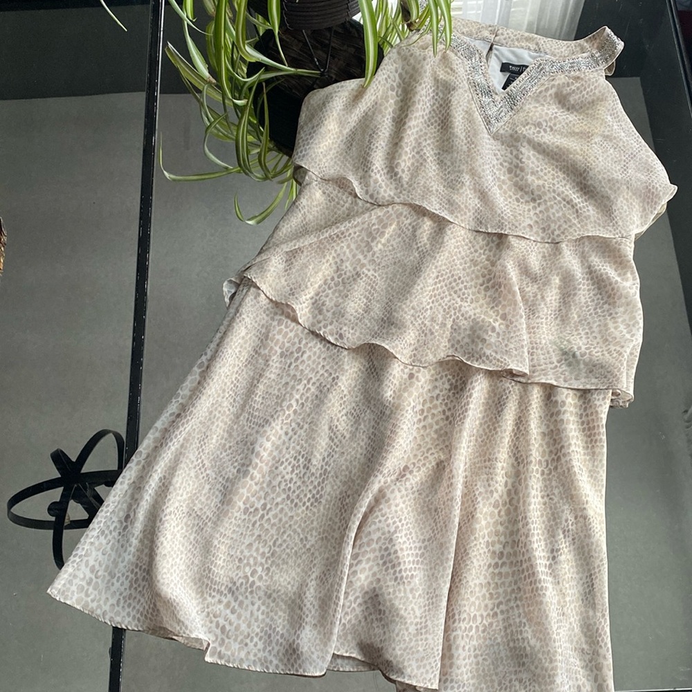 WHBM Beige and White Python Print Chiffon Tiered Dress Evening Cocktail,…
